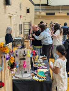 PXL_20251101_212658403